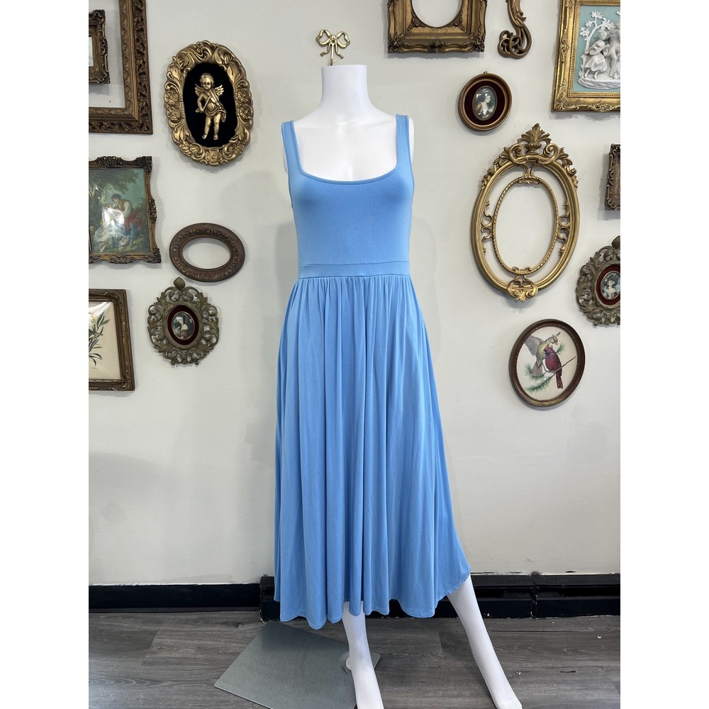 Wilfred Aritzia Light Blue Tencel Scoop Neck Sleeveless Midi Dress Size Small